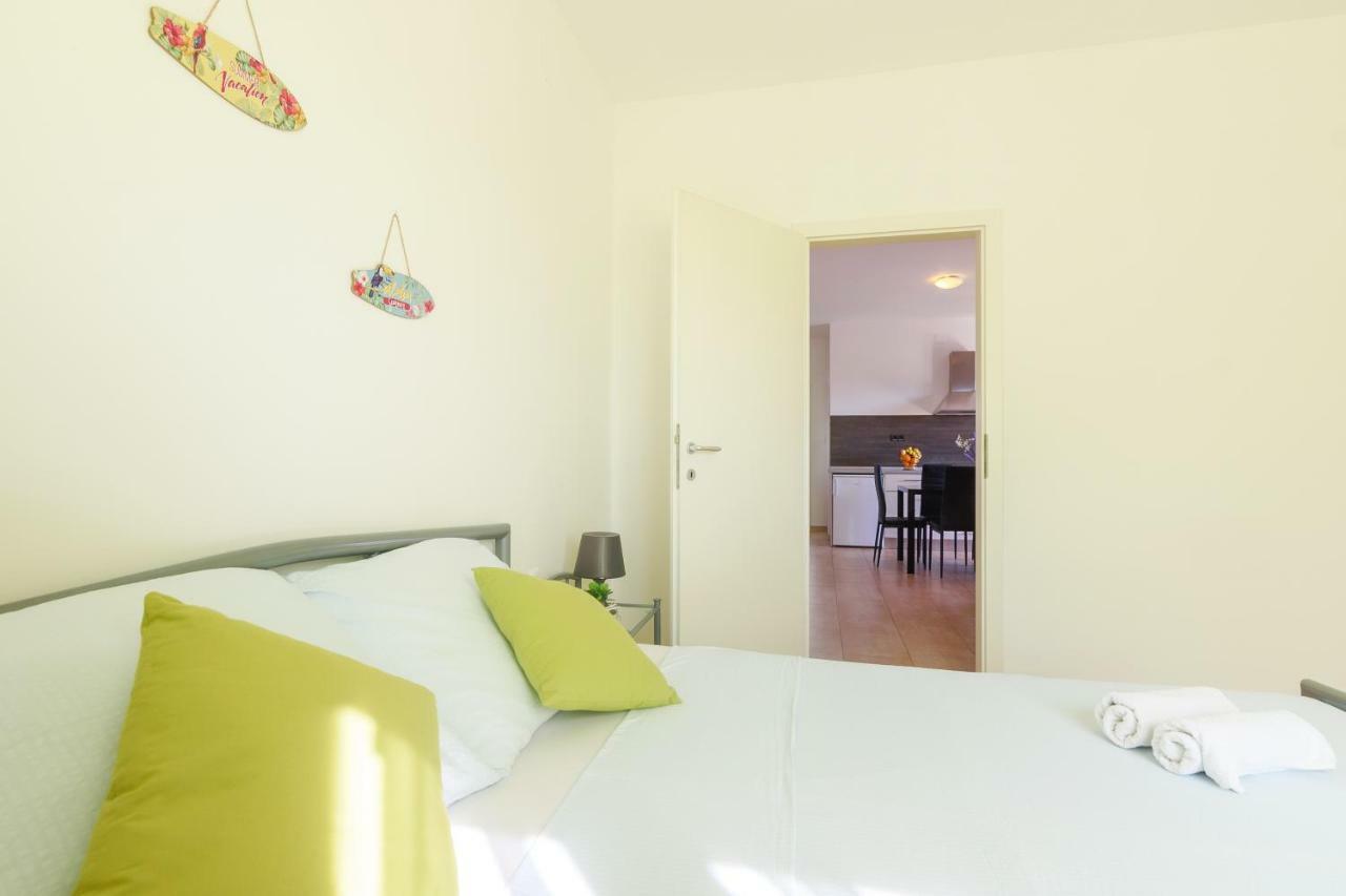 Very Special Apartments Pakostane Exterior photo